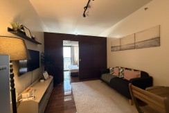 FOR RENT: 1BR w/ Balcony | Air Residences Makati