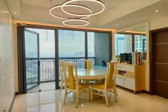 EXCLUSIVE LUXURY CONDO UNIT at Sky Residence